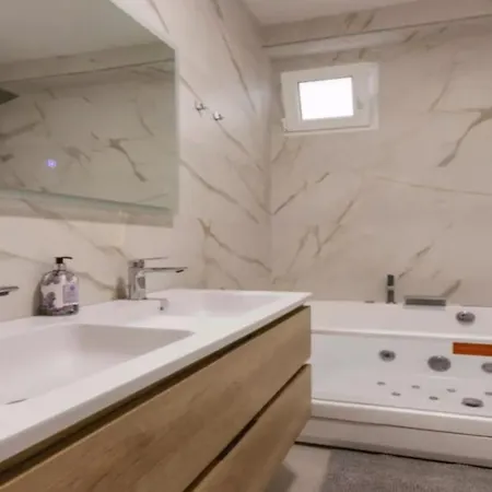 Apartamento Severo Ochoa Marbella Apartment Marbella